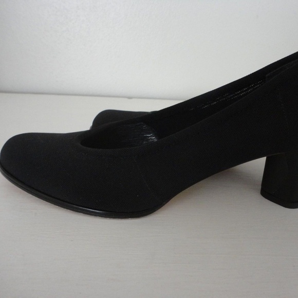 Stuart Weitzman Gauzelle Black Dressy Mesh Slip On